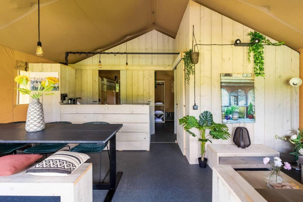 Glamping With Eco-wellness Hotel Zeewolde