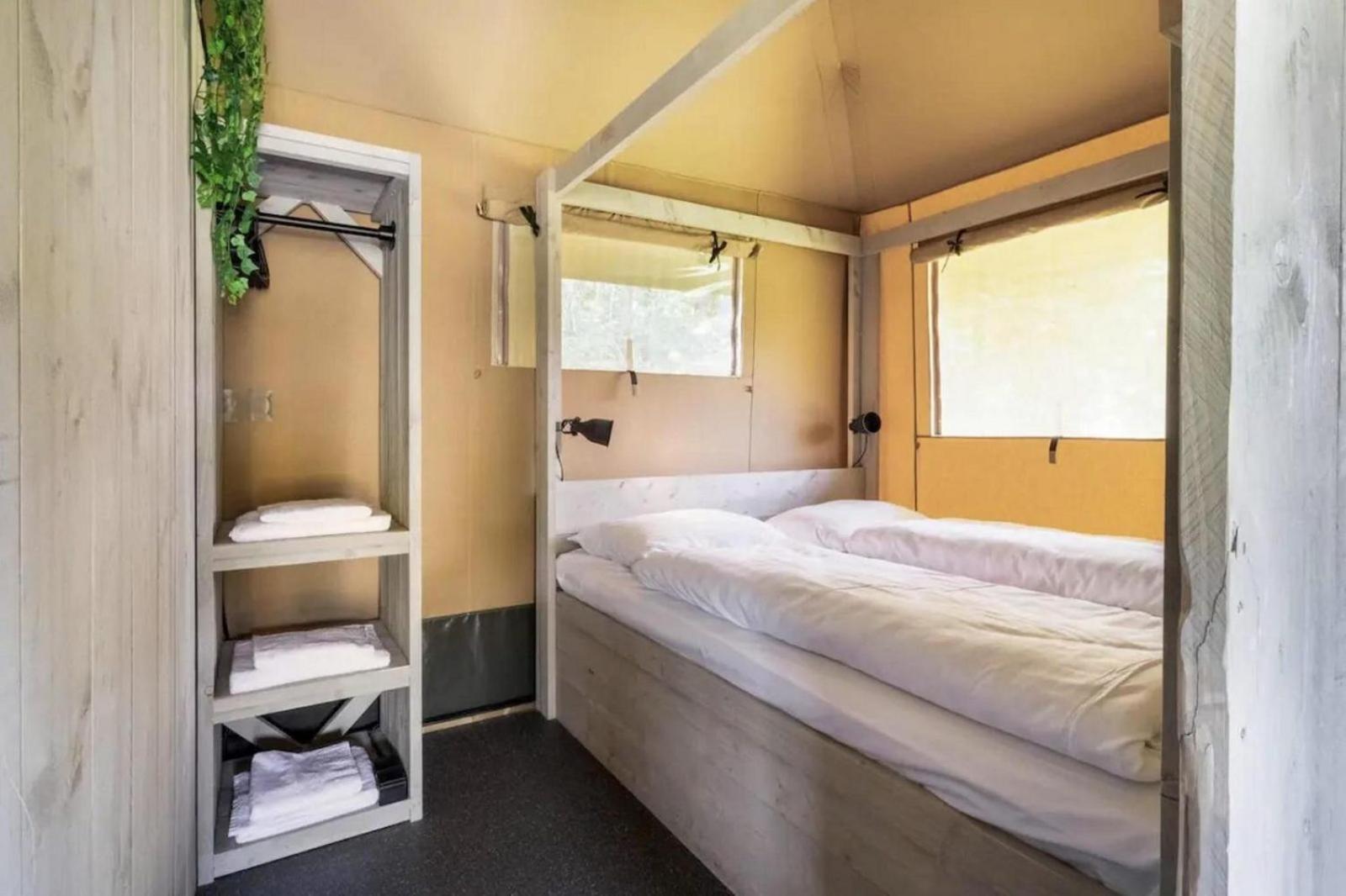 Hotel Glamping With Eco-wellness