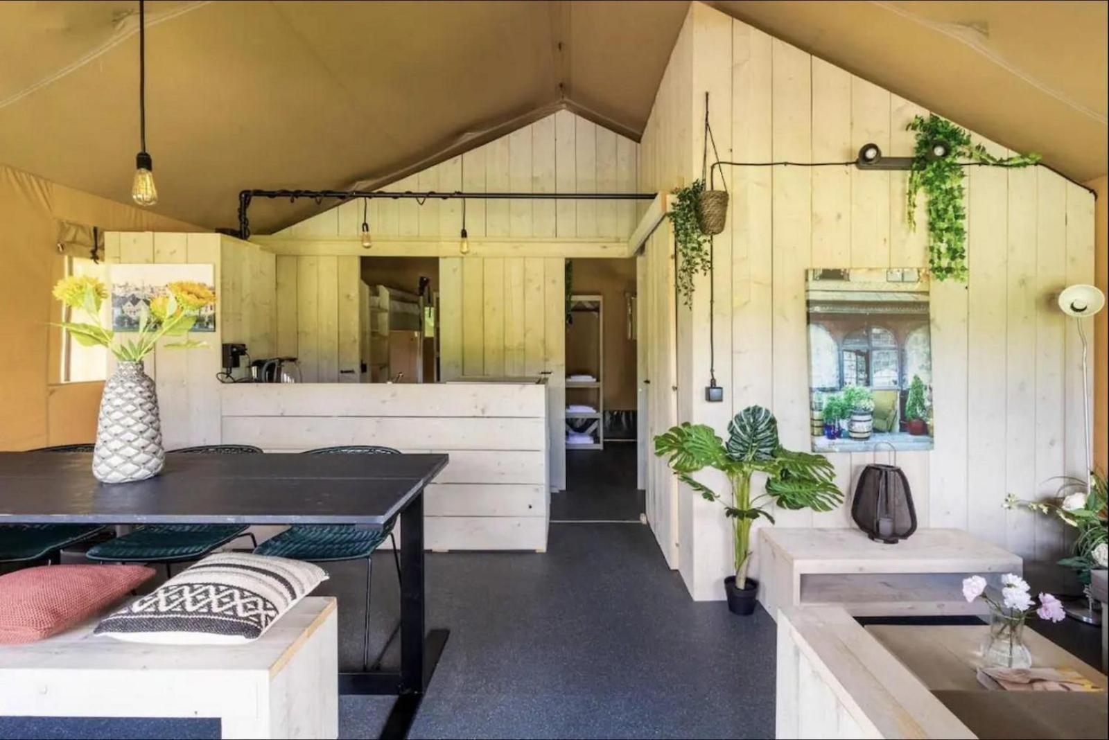 Glamping With Eco-wellness Hotel *