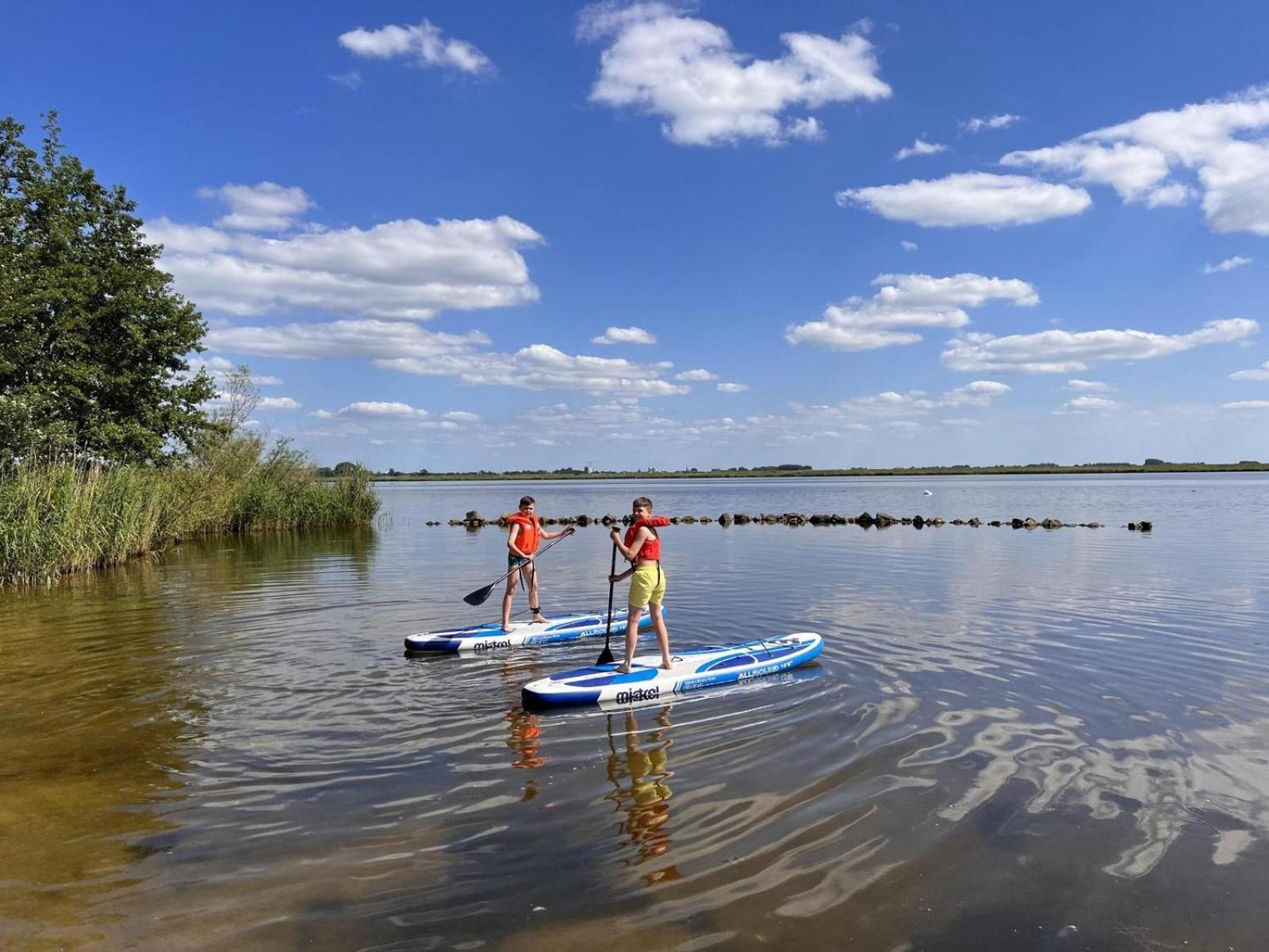 Glamping With Eco-wellness * Zeewolde