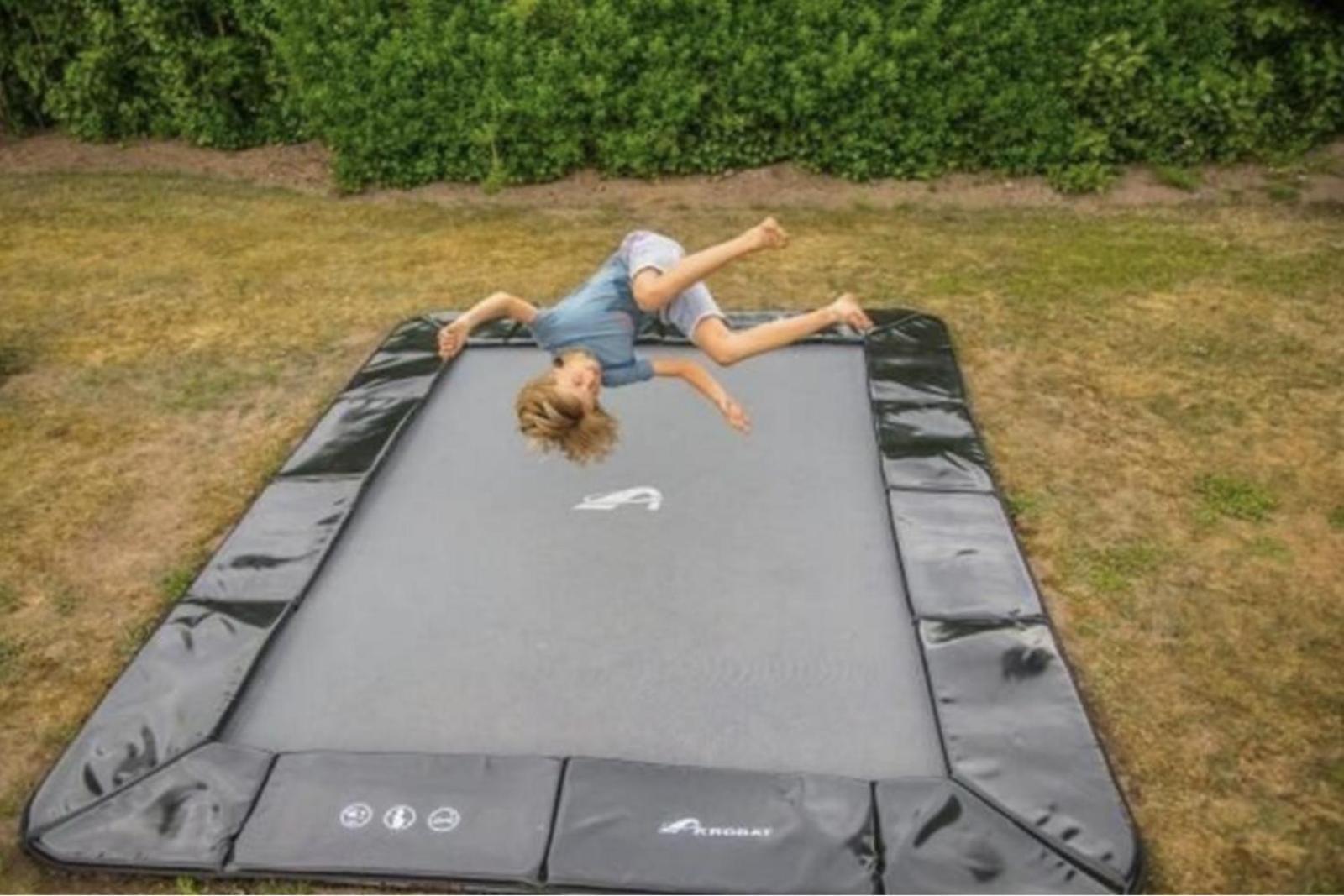 Glamping With Eco-wellness Hotel Zeewolde
