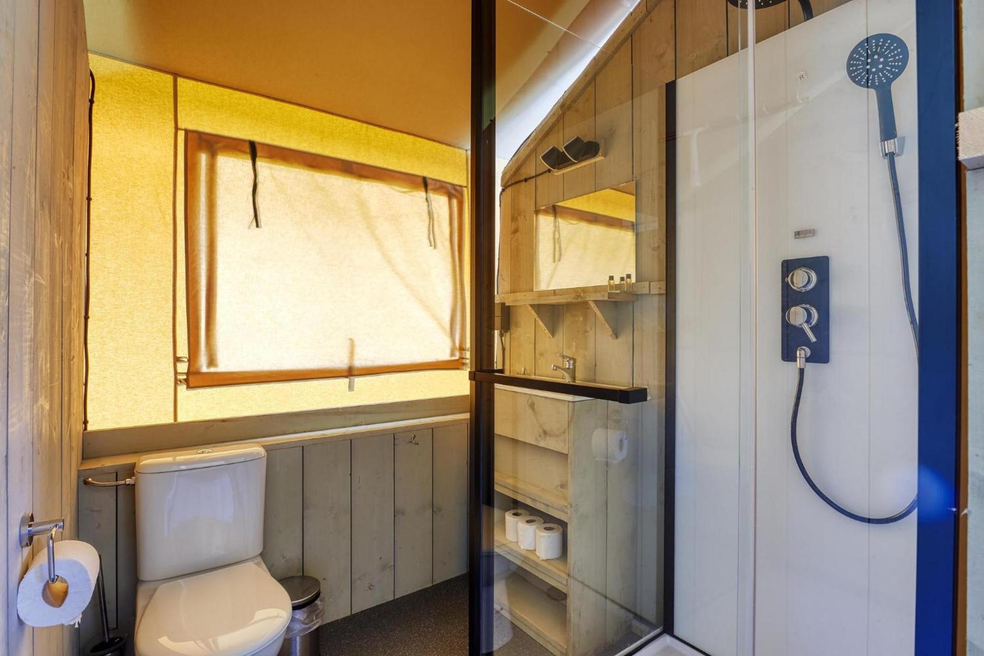 Glamping With Eco-wellness