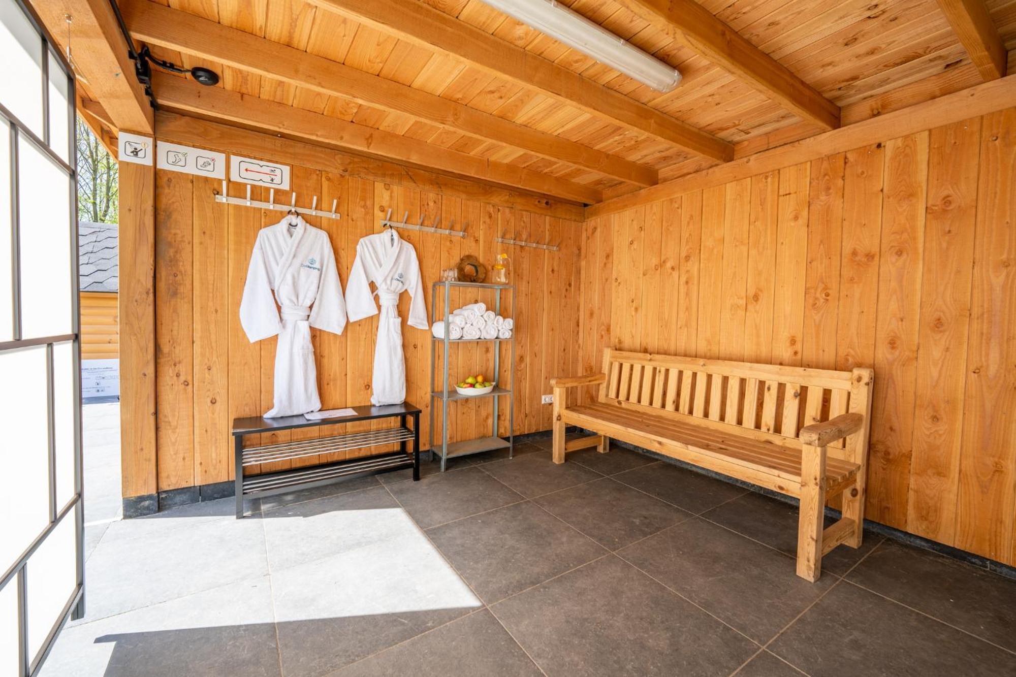 Glamping With Eco-wellness *
